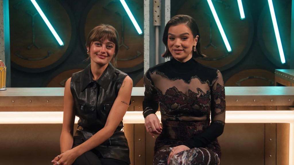 Arcane Season 2 Release Date, Time, and Where to Watch 4 Arcane season 2 cast Hailee Steinfeld and Ella Purnell